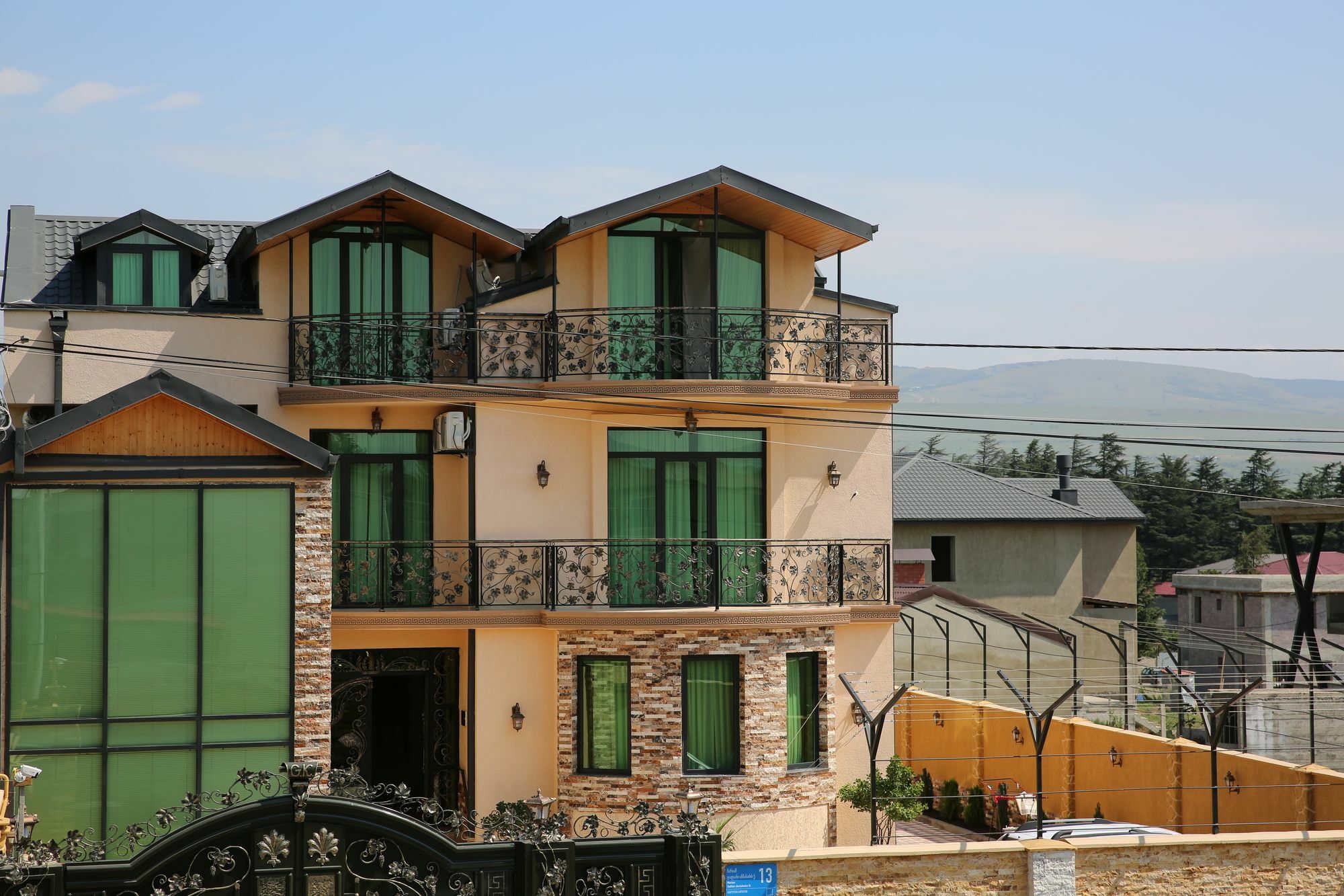 Отель GK Villa Тбилиси Экстерьер фото